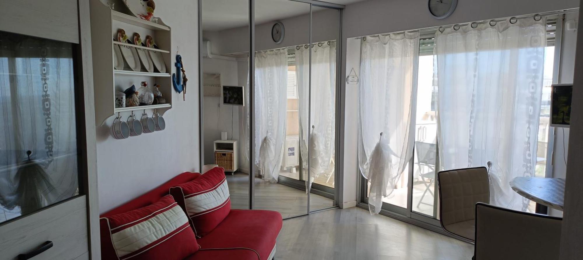 Charmant Studio A Cros De Cagnes Экстерьер фото